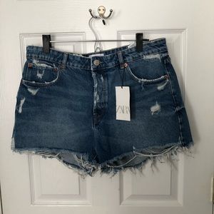 NWT ZARA JEAN SHORTS SIZE 12/14